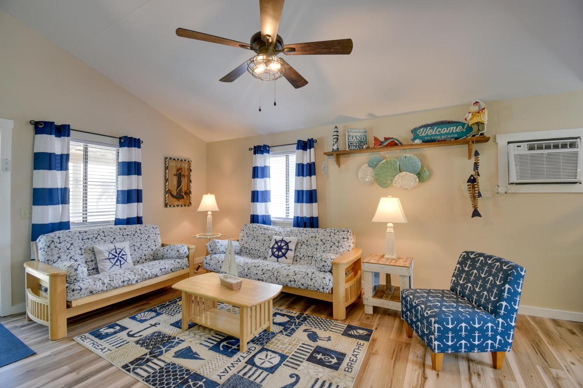 Ocean Isle Apartment With Balcony, 1 Mi To Beach! Ocean Isle Beach Exteriör bild